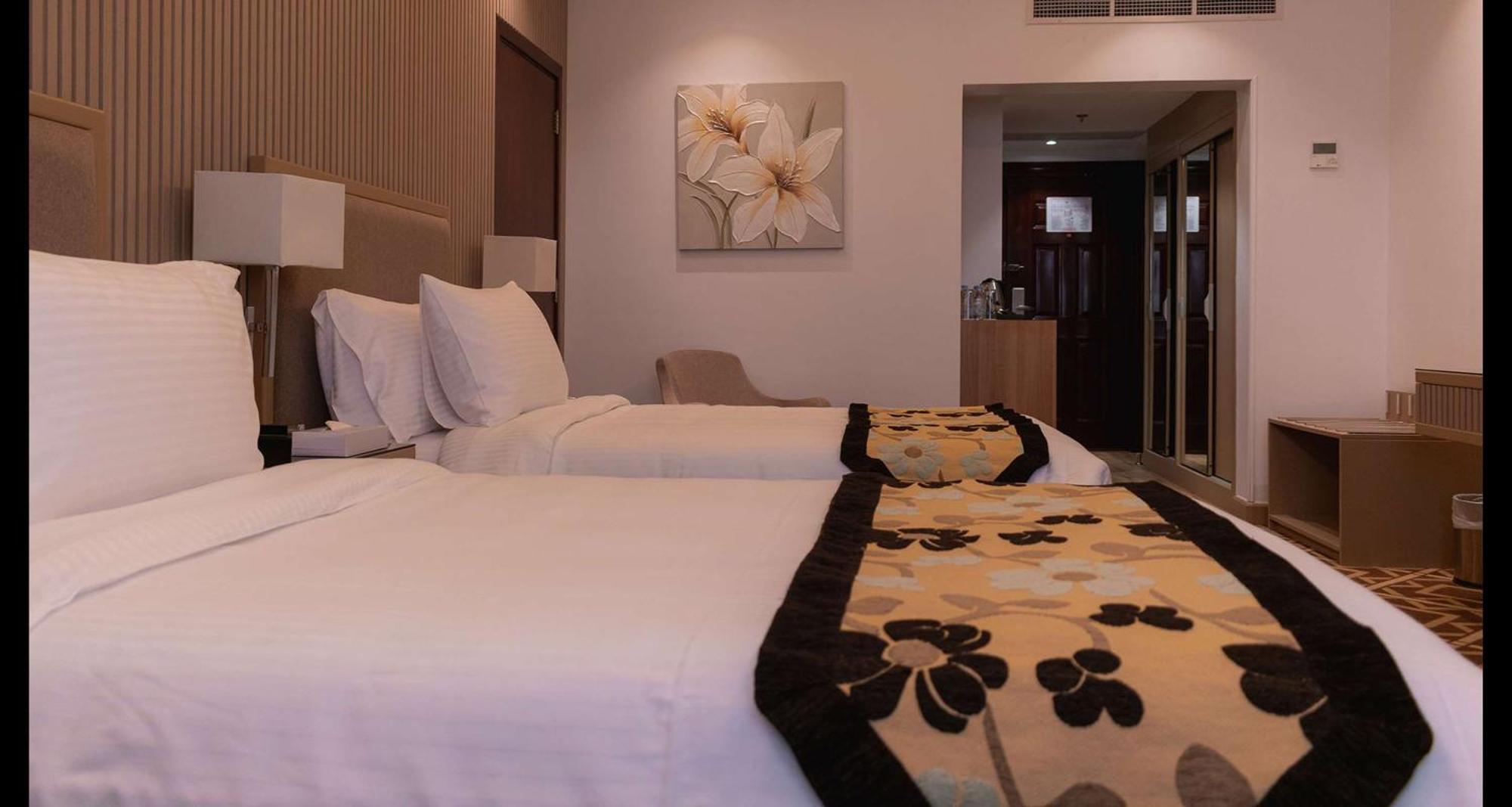 Best Western Plus Jeddah Hotel Madinah Road Exterior foto