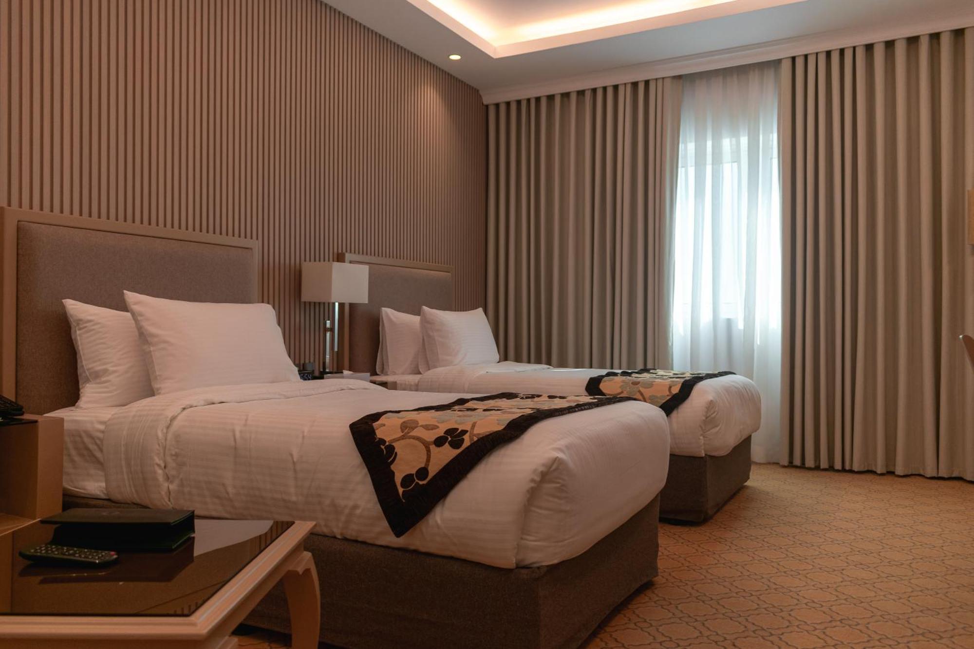 Best Western Plus Jeddah Hotel Madinah Road Exterior foto